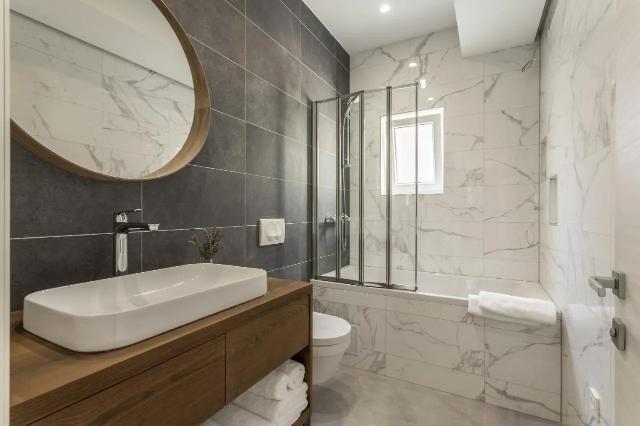 Family Friendly Apartments With A Swimming Pool Kastel Kambelovac, Kastela - 18117