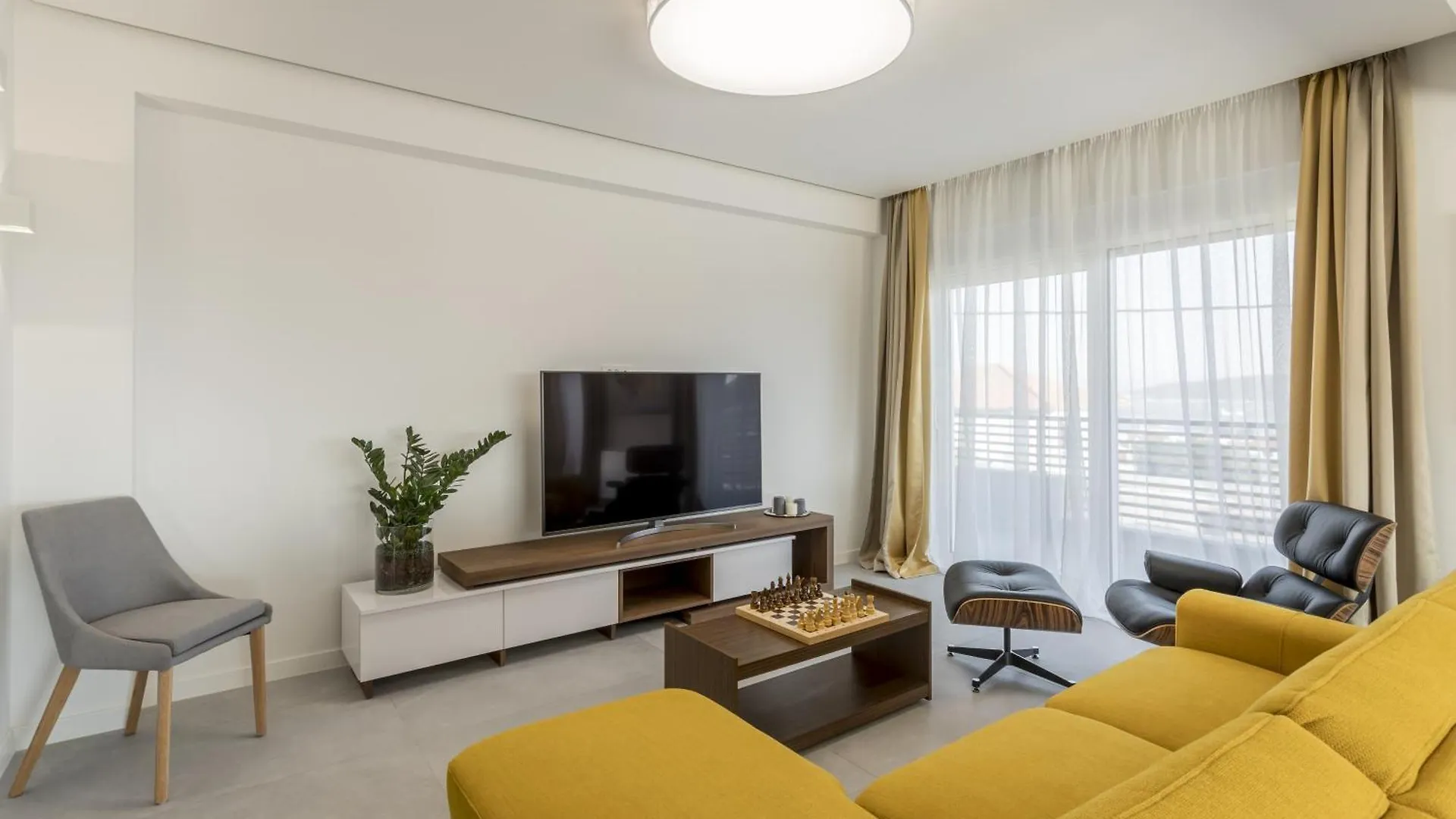 Family Friendly Apartments With A Swimming Pool Kastel Kambelovac, Kastela - 18117